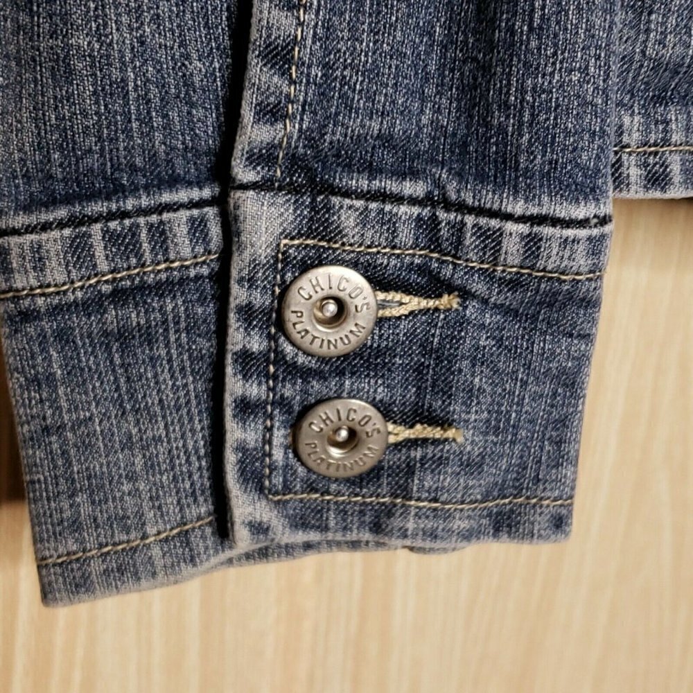 Chico's Platinum Womens Blue Denim Jacket Small - Picture 4 of 7